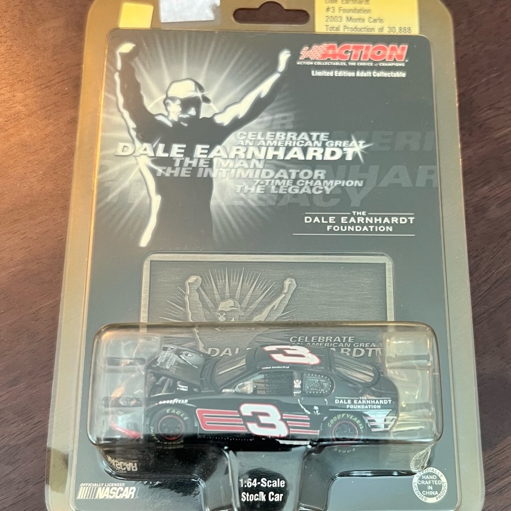 Action 1/64 NASCAR Dale Earnhardt‎ Sr The Dale Earnhardt Foundation Edition 2003